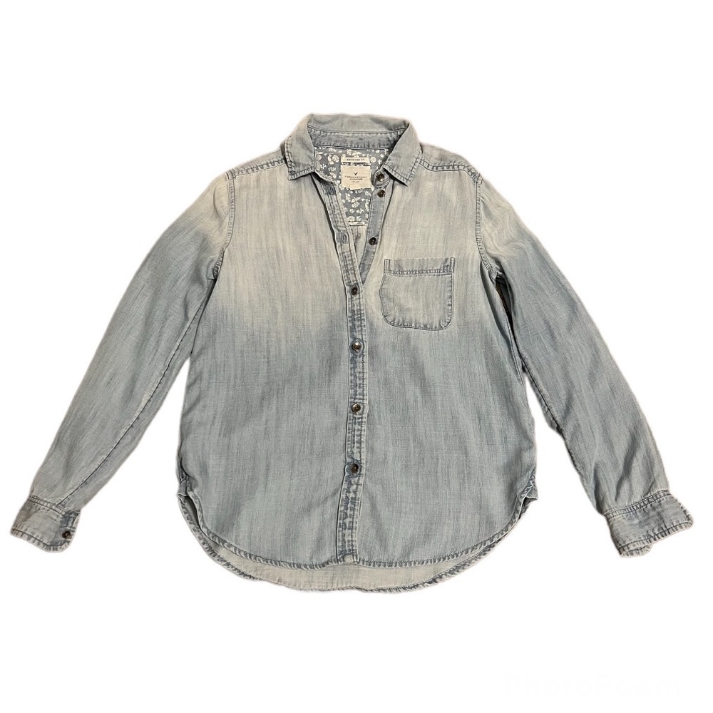 American Eagle Chambray Button Down - image 2